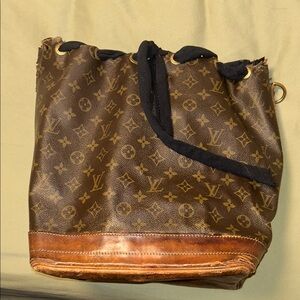 Louis Vuitton Classic Brown Monogram